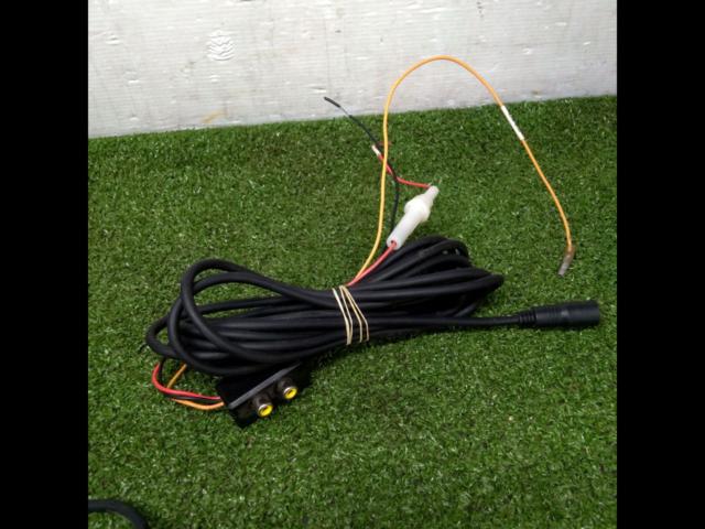 L &amp; V
Mirror type monitor