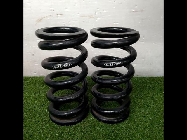 Unknown Manufacturer
Series winding spring