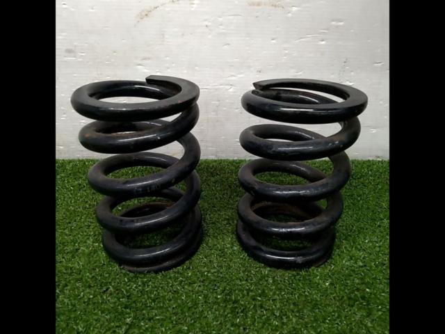 Unknown Manufacturer
Series winding spring