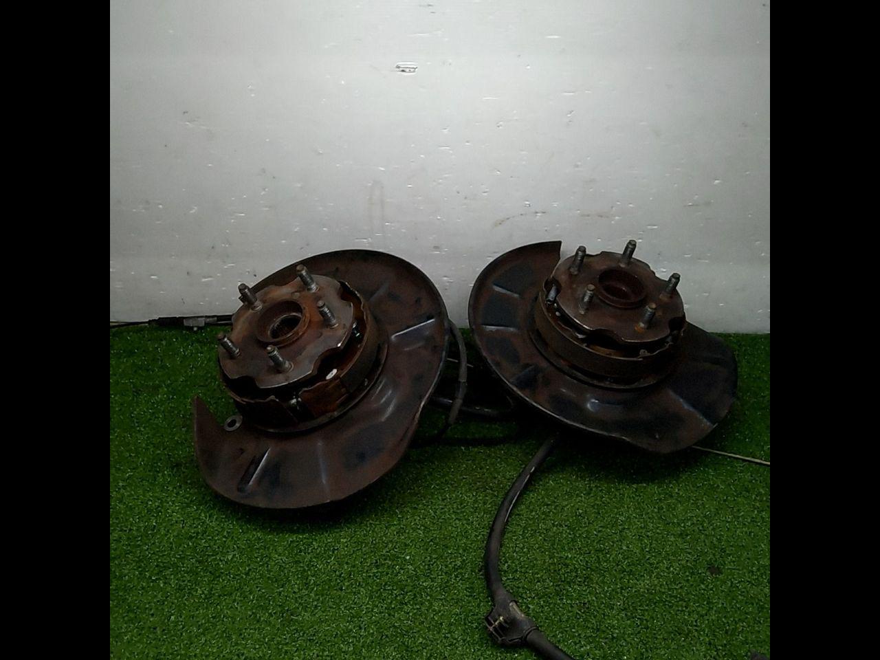 Toyota
JZX100 genuine rear knuckle + hub bearing