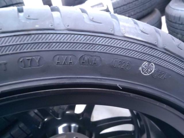 ENKEI (circles)
Racing (Racing)
RPF1
+
KENDA (Kenda)
The KR20 overseas-exclusive model will be available in some sizes in Japan.