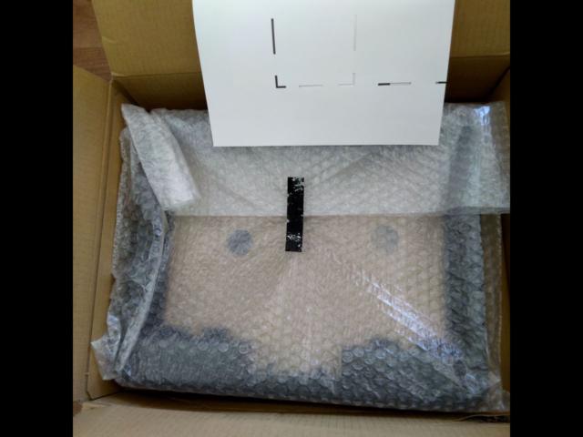 TOYOTA genuine
Organic displays
Rear seat
V13T-R72R
(08630-00052-C0) + Fitting Kit (08632-28070-C0)