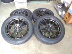 BADX 632
LOXARNY (Rokusani)
Hui - Le
+ GRIPMAX
ICE
X
SUV