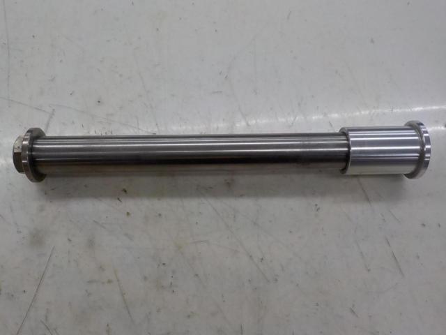 ZRX1200DAEG wheelie
Chromori conversion axle kit
#Front axle shaft
#Hollow/WR-DAEG-AX-001 for Ohlins inverted forks only