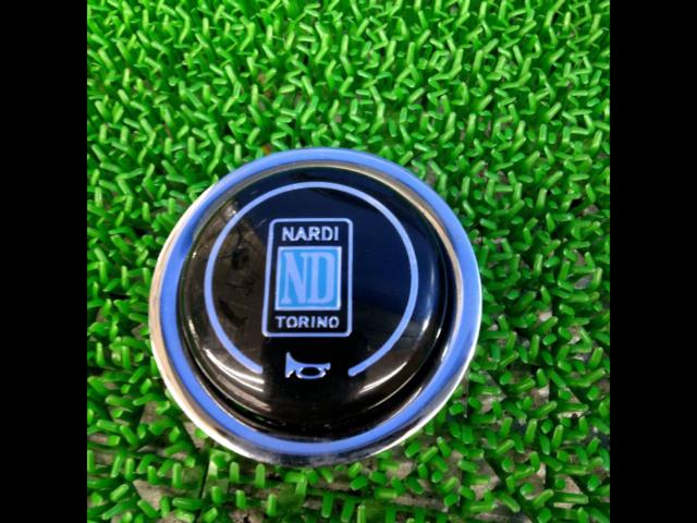 Displayed in the showcase: 370Φ NARDI
Classic
Leather steering wheel