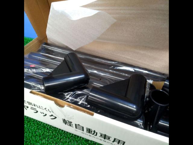 Caines
Tire rack
For minicars