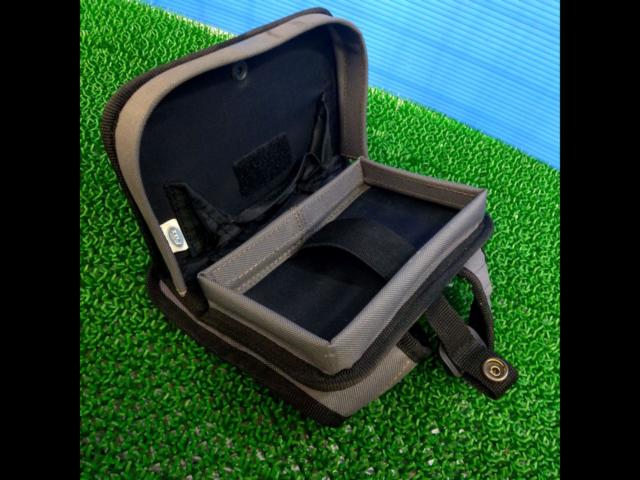 General-purpose/magnetic attachment type MOTO
FIZZ (Motofizu)
A coin case is convenient for touring at high speeds!!