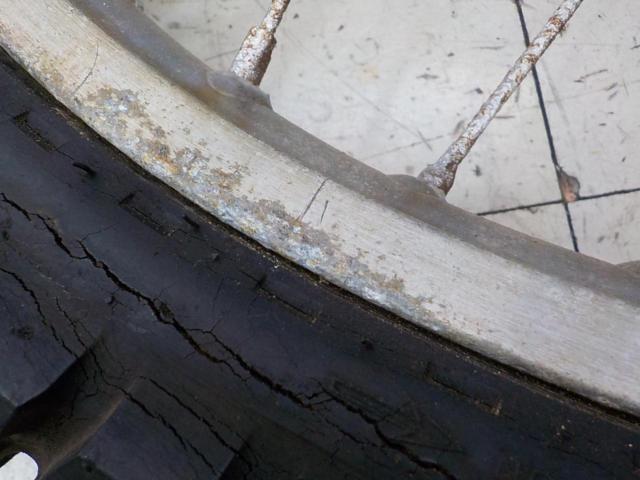 ARAYA/DIO (Daido) off-road vehicle with some issues.
The wheelset is in poor condition.
Wakeari goods]