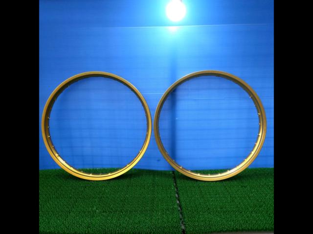 DID (Dido)
Aluminum wheel rim
Gold/J19×1.4032 holes