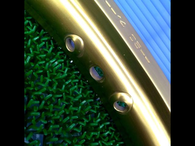 DID (Dido)
Aluminum wheel rim
Gold/J19×1.4032 holes