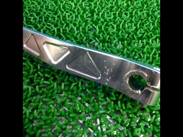 [Generic] manufacturer unknown
Aluminum shift pedal hole center to peg center distance: 130mm