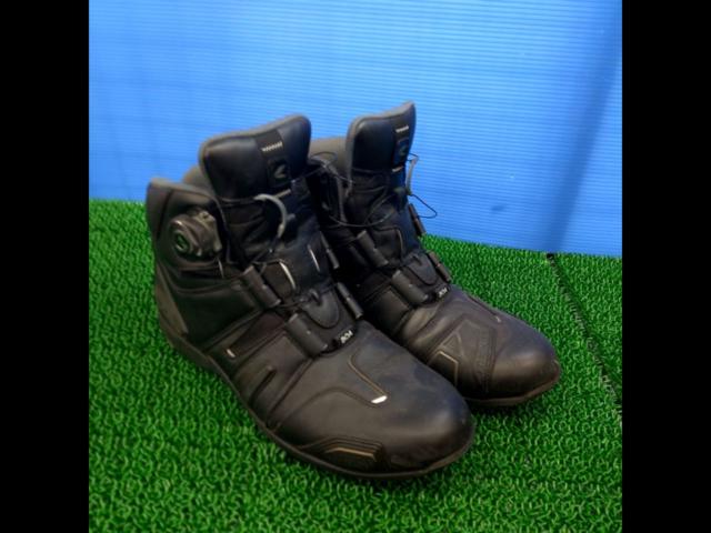 Size 28cm RS Taichi
DRYMASTER
BOA
Riding Shoes / RSS006 - Designed specifically for riders!!