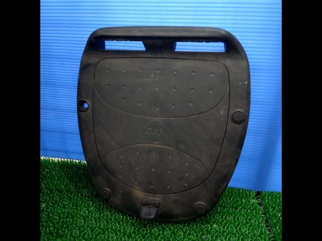 DYTONA (Daytona) / GIVI (ENT)
Mono lock case
E300N2B/61302 capacity 30L
#TopCase
#BOX
#box