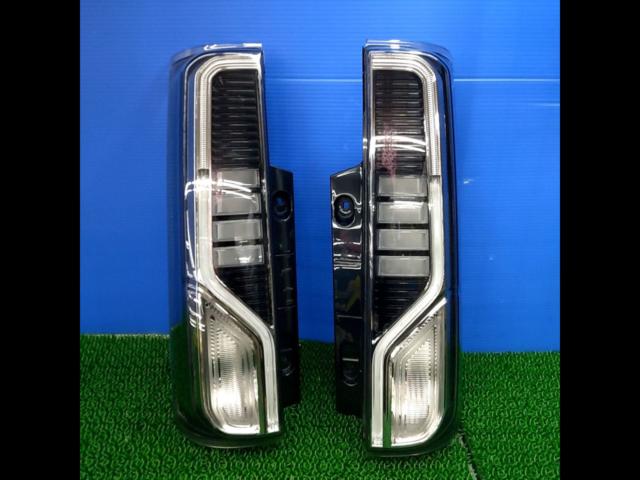 Suzuki genuine parts for Spacia/MK53S
Spacia
MK 53 S
Genuine tail lens