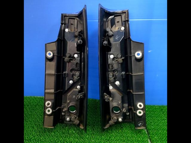 Suzuki genuine parts for Spacia/MK53S
Spacia
MK 53 S
Genuine tail lens