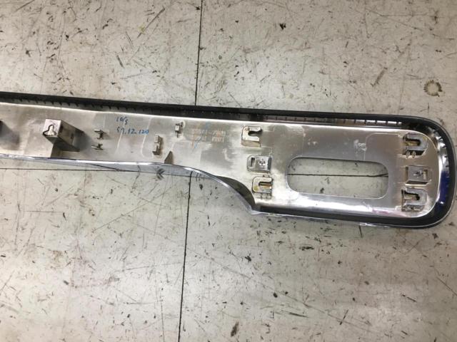 Suzuki genuine parts for Spacia/MK53S
Spacia
Original rear garnish