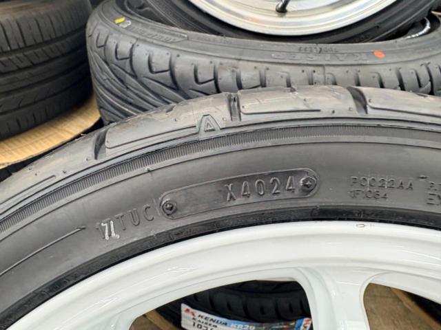 【未使用タイヤ付き】ENKEI PerformanceLine PF09 + DUNLOP DIREZZA DZ102