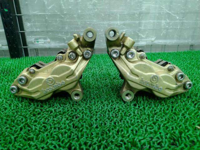 YAMAHA
Made Brembo
Genuine front caliper for XJR1200R/1994 model