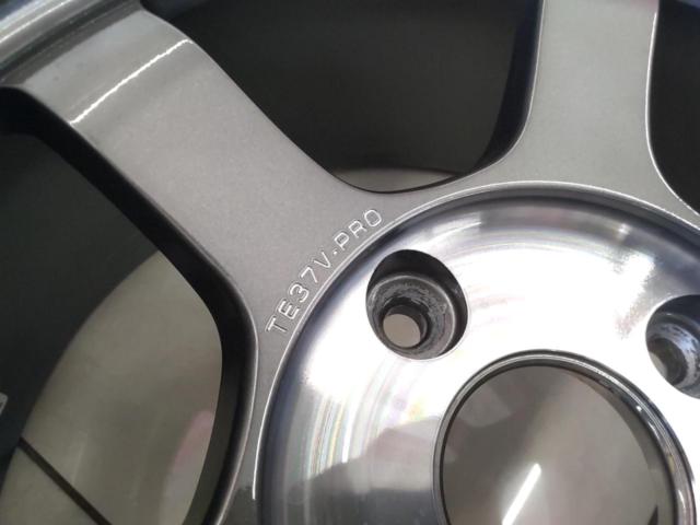 RAYS
VOLK
RACING
TE37V-PRO