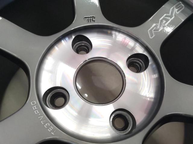 RAYS
VOLK
RACING
TE37V-PRO