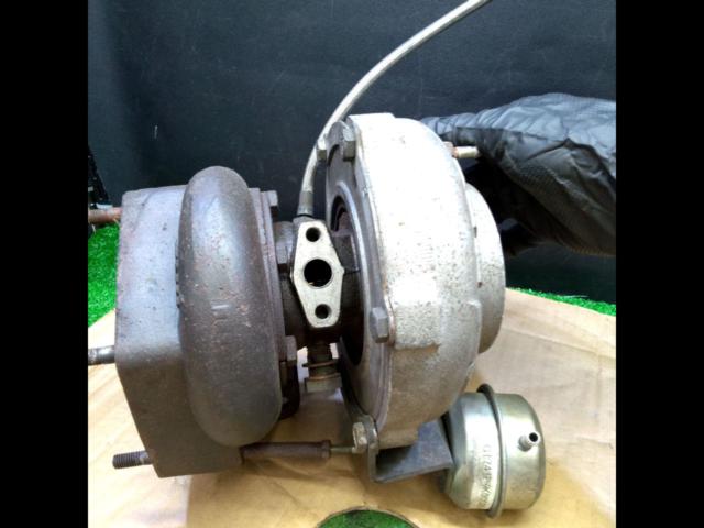 Problematic Chaser Mark II Cresta / JZX100 HKS
Sports turbine kit
GT2835