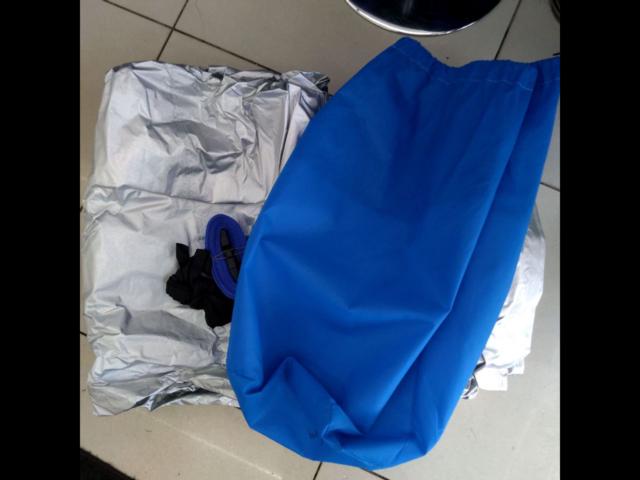 BMW X2
etc... Manufacturer unknown
Body Cover