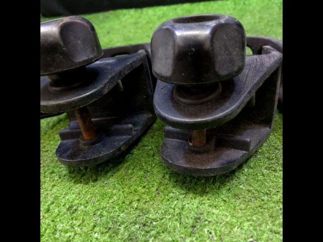 TERZO
Ski / Must Holder
2 pieces