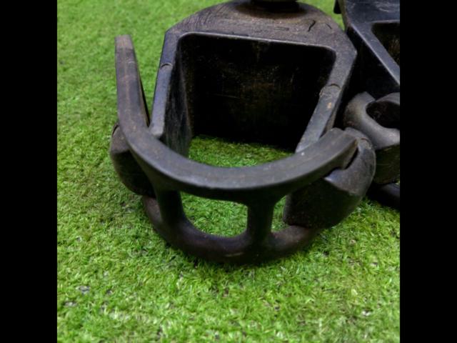 TERZO
Ski / Must Holder
2 pieces