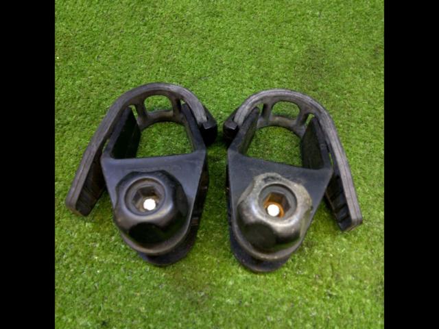 TERZO
Ski / Must Holder
2 pieces