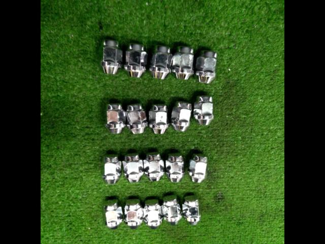 M12/P1.25/19HEX Wheel Nuts (Manufacturer Unknown)