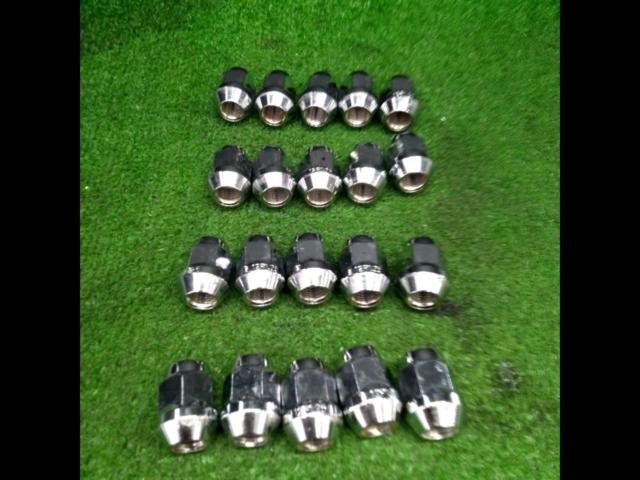 M12/P1.25/19HEX Wheel Nuts (Manufacturer Unknown)