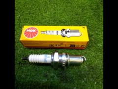 NGK
Spark plug
DPR8EA-9