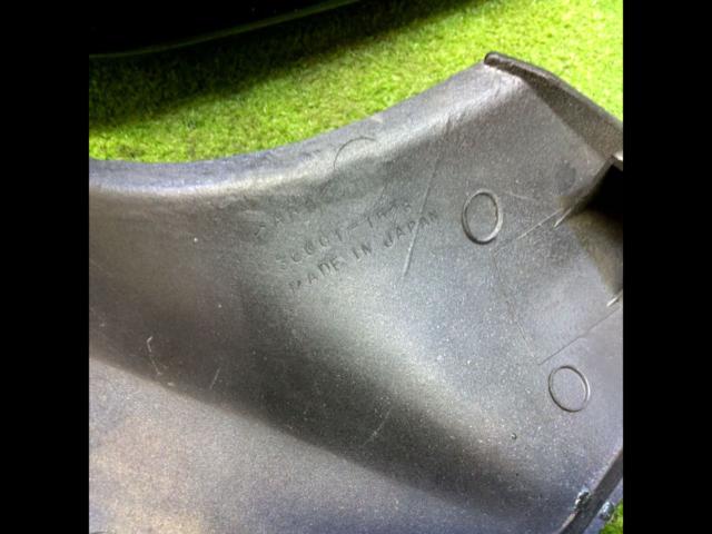 KAWASAKI
Genuine side cover
ZRX400 (ZR400E)