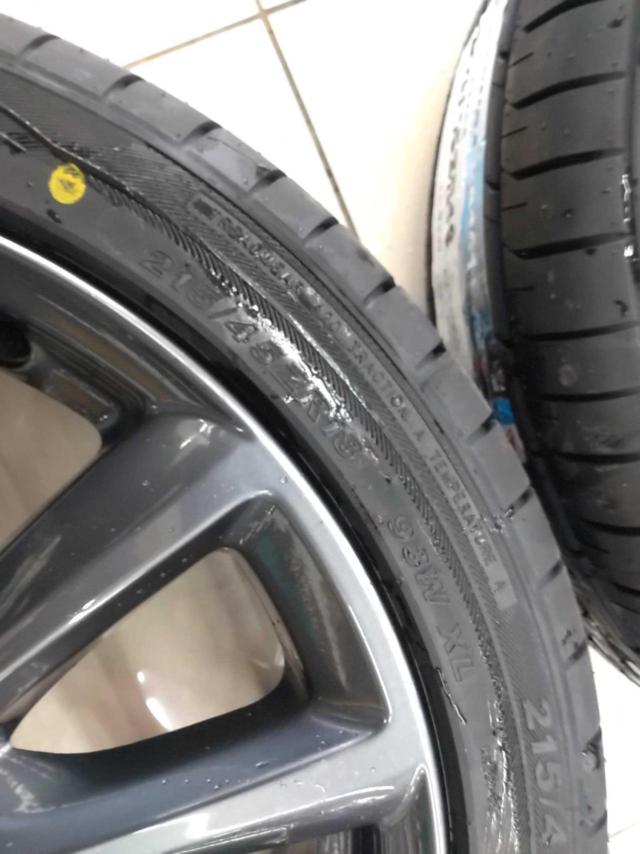 MAZDA3 original aluminum wheel
+
KENDA
KR 201