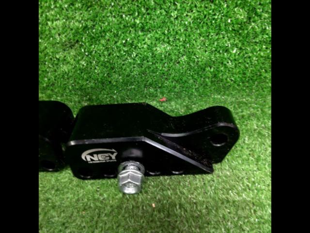 NCY
Long wheels
Bracket/Rear Suspension Upper Bracket Yamaha
MT-09/RN34J ('14)