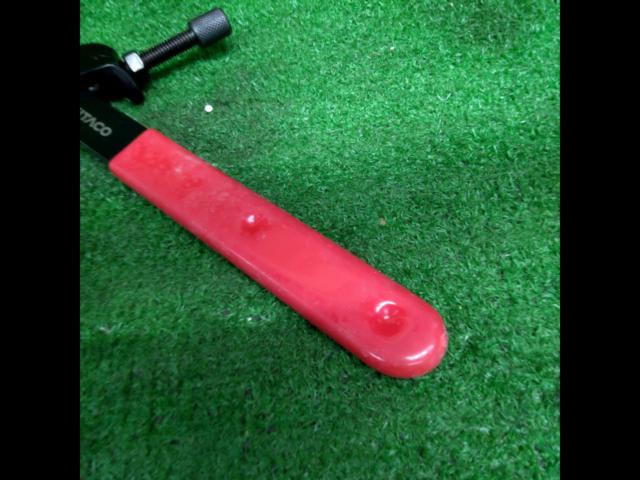 Kitako
Universal holder