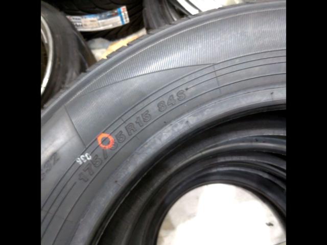 YOKOHAMA
BluEarth-Es
ES32