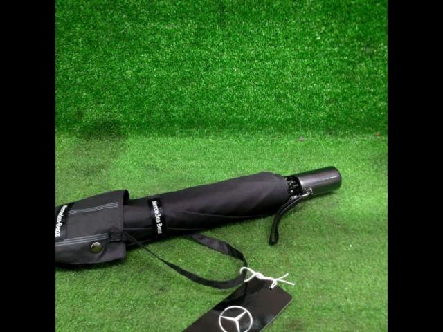 Mercedes-Benz
Folding umbrella