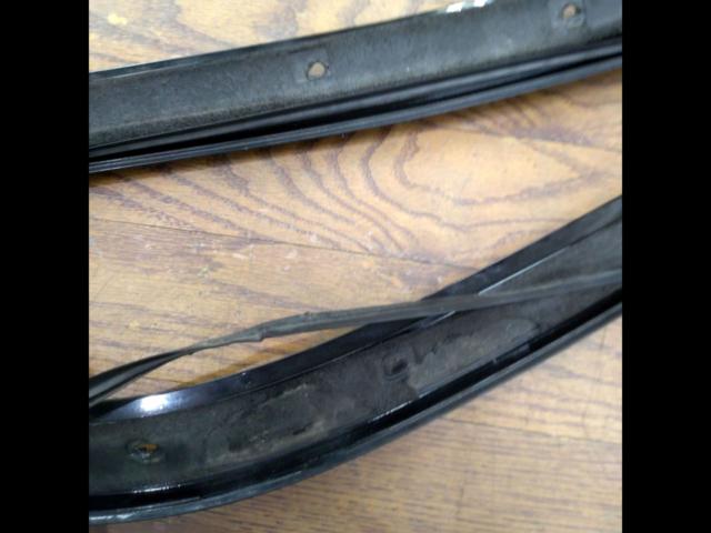 Honda
NSX / NA1 / NA2
Genuine A-pillar