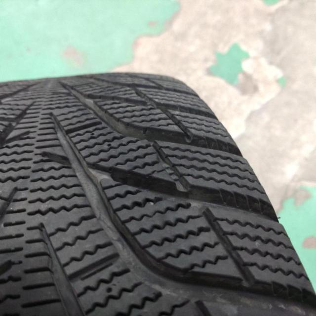 Container 3
Mazda
Premacy
Original wheel + HANKOOK
Winter
i * cept
iz3