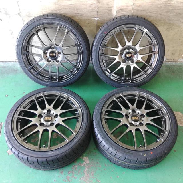 BBS
RE-L2
+
DUNLOP
DIREZZA
DZ102