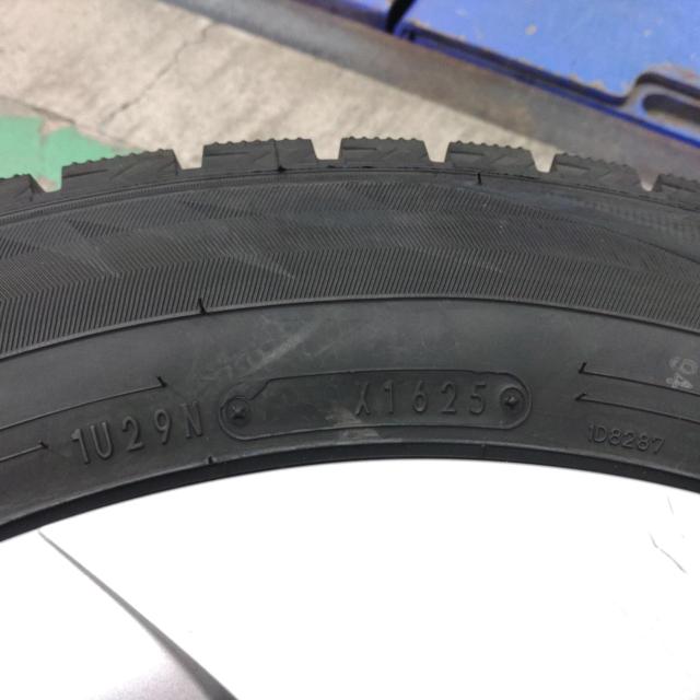 TOYOTA
30 series
Prius genuine wheel + DUNLOP
WINTERMAXX
WM03