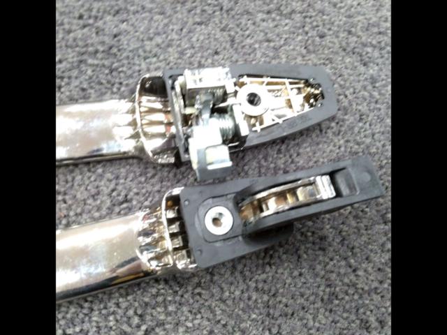 N-ONE
Genuine
Door handle
plating