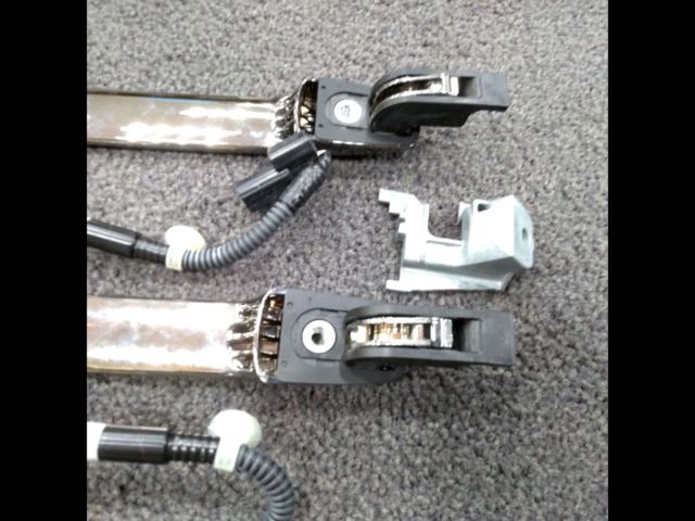 N-ONE
Genuine
Door handle
plating