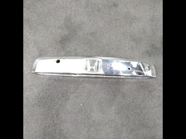 N-ONE
Genuine
Back door garnish