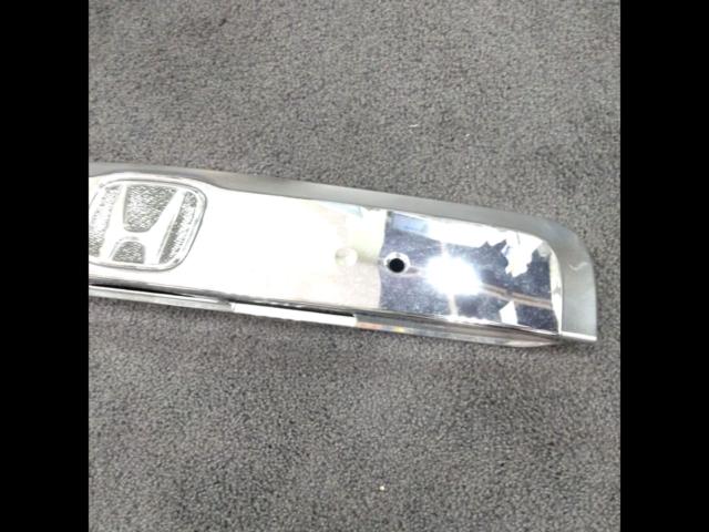 N-ONE
Genuine
Back door garnish