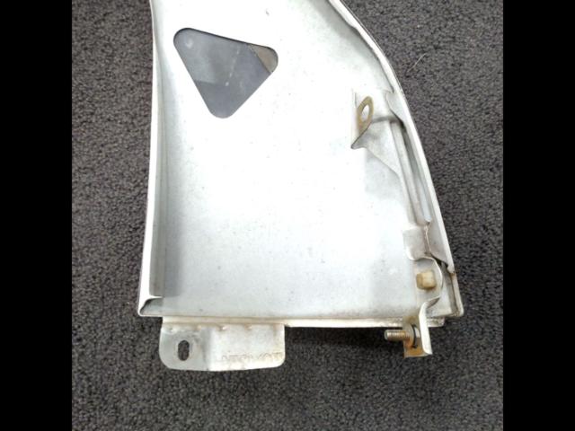 200 series
Hiace
Genuine
Corner fender
Passenger side