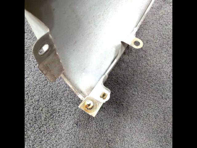 200 series
Hiace
Genuine
Corner fender
Passenger side