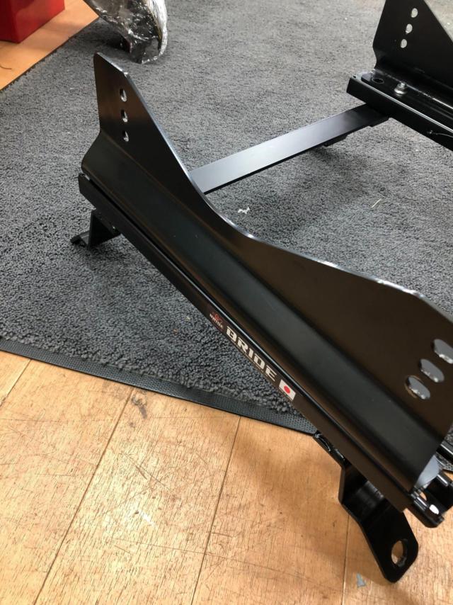 [Impreza
WRX
STI
VAB driver's side
BRIDE
Seat rail