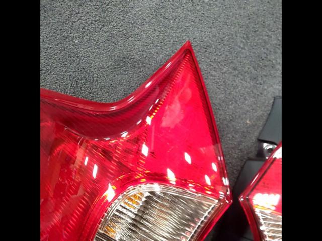 NISSAN
Notes / E12
Previous period
Genuine tail lens
Right and left